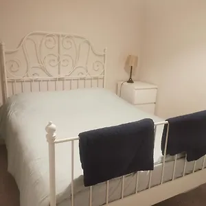 1 Bed In Bay -dixie Buildings Apartment Cardiff
