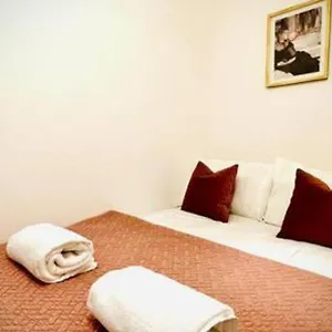 Cosy - Stylish - Close To Centre Apartment Cardiff
